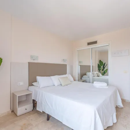 Ξενοδοχείο με διαμερίσματα Fontana Marbella & Mijas Costa 4*