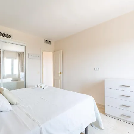 Ξενοδοχείο με διαμερίσματα Fontana Marbella & Mijas Costa 4*