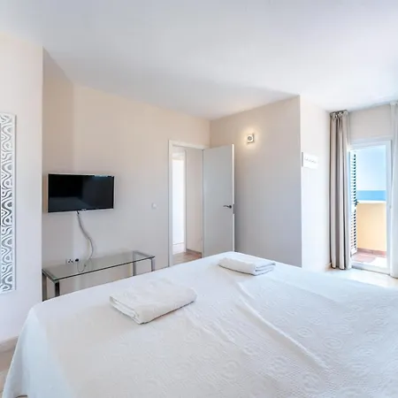 Ξενοδοχείο με διαμερίσματα Fontana Marbella & Mijas Costa 4*