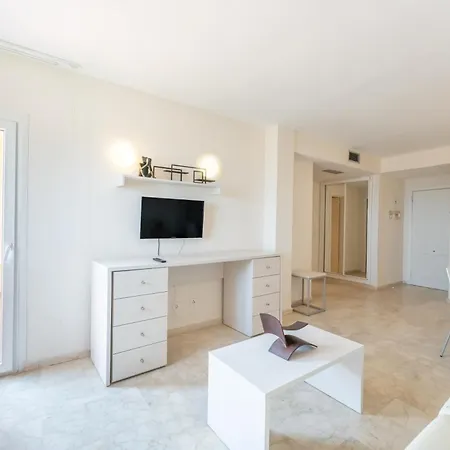Ξενοδοχείο με διαμερίσματα Fontana Marbella & Mijas Costa